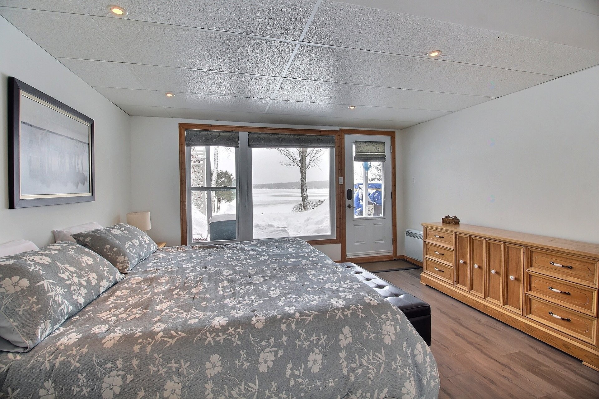 









30


Ch. du Domaine-du-Soleil-Levant

,
Stanstead - Canton,




QC
J1X0M9

