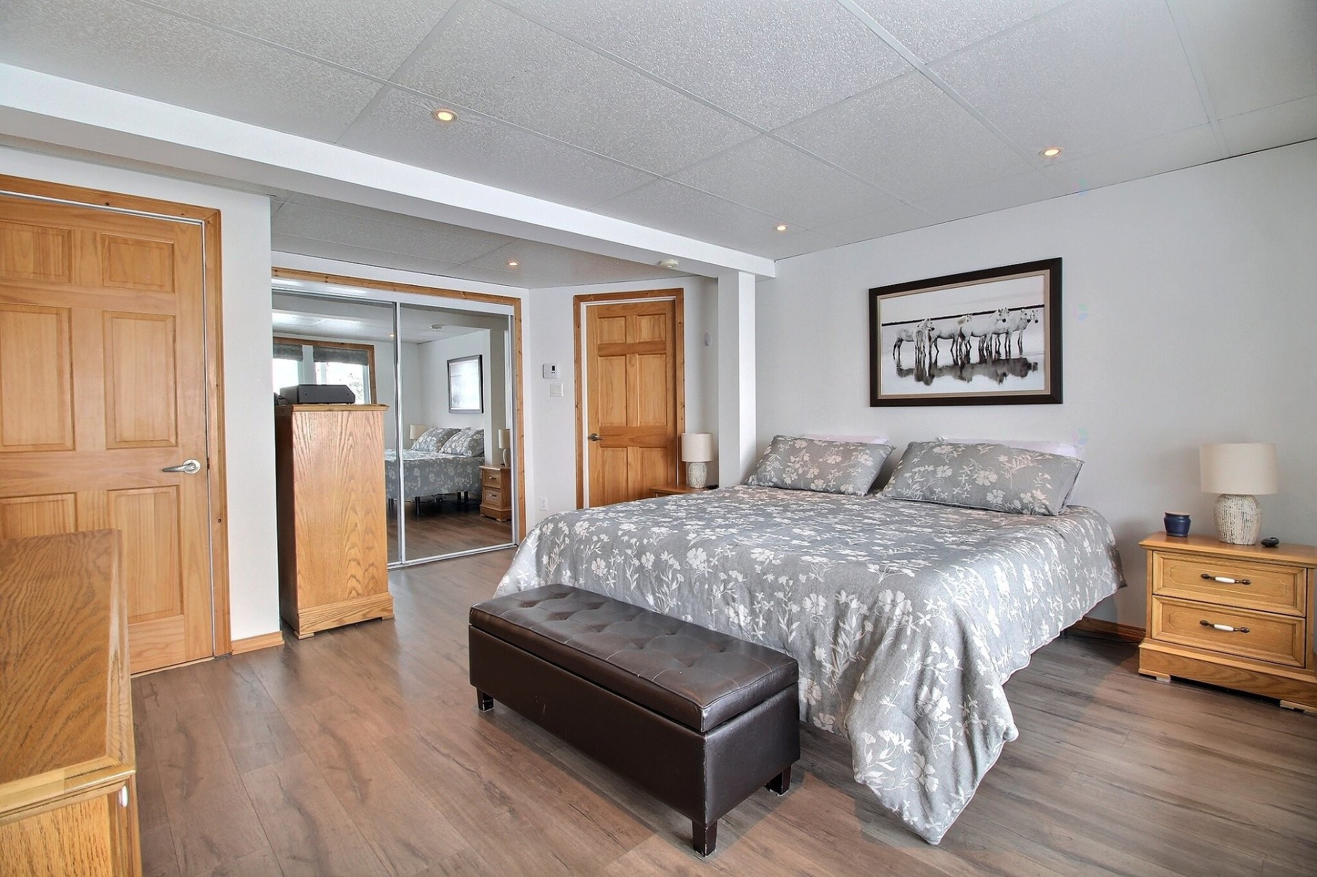 









30


Ch. du Domaine-du-Soleil-Levant

,
Stanstead - Canton,




QC
J1X0M9

