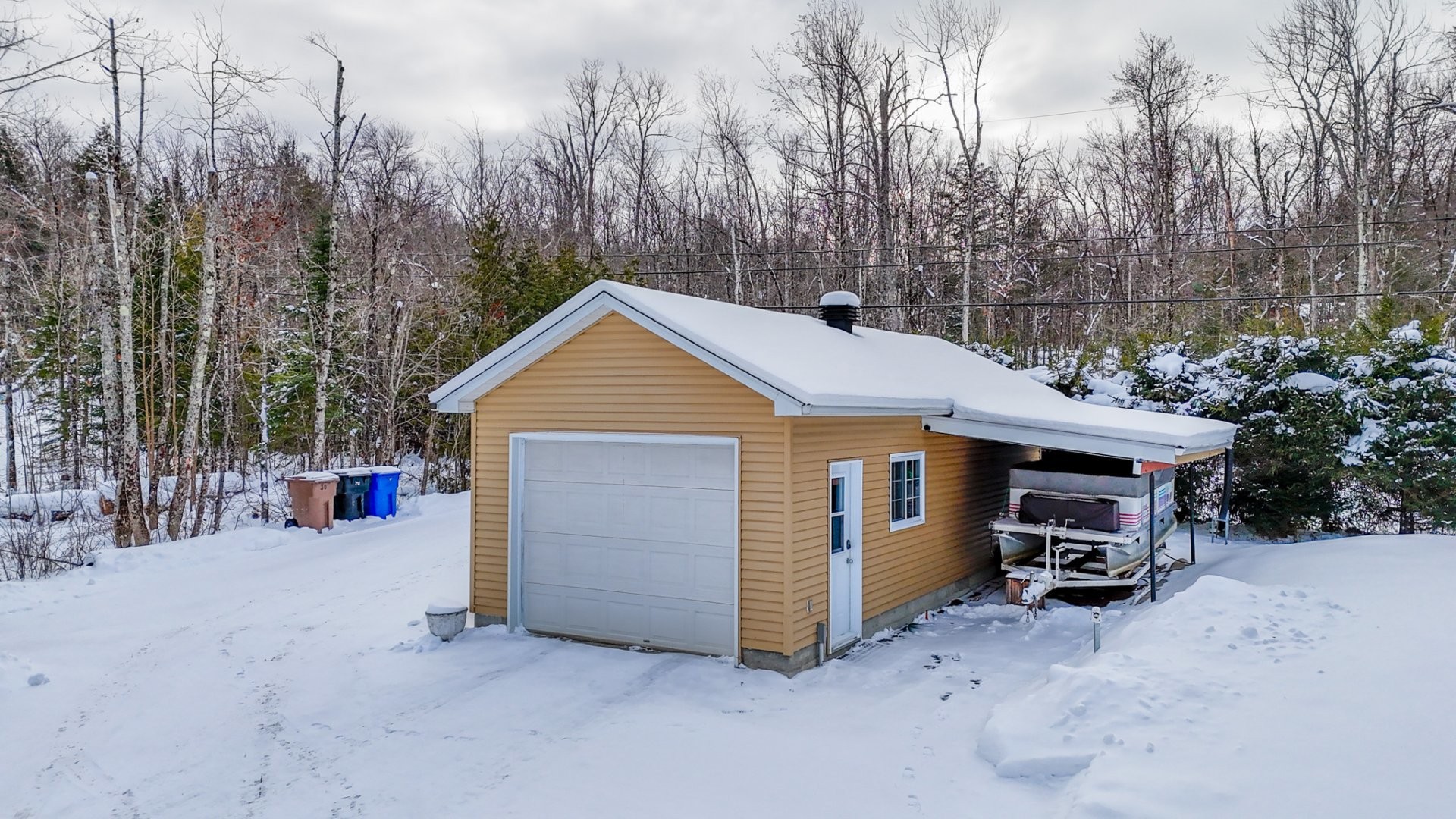 









30


Ch. du Domaine-du-Soleil-Levant

,
Stanstead - Canton,




QC
J1X0M9


