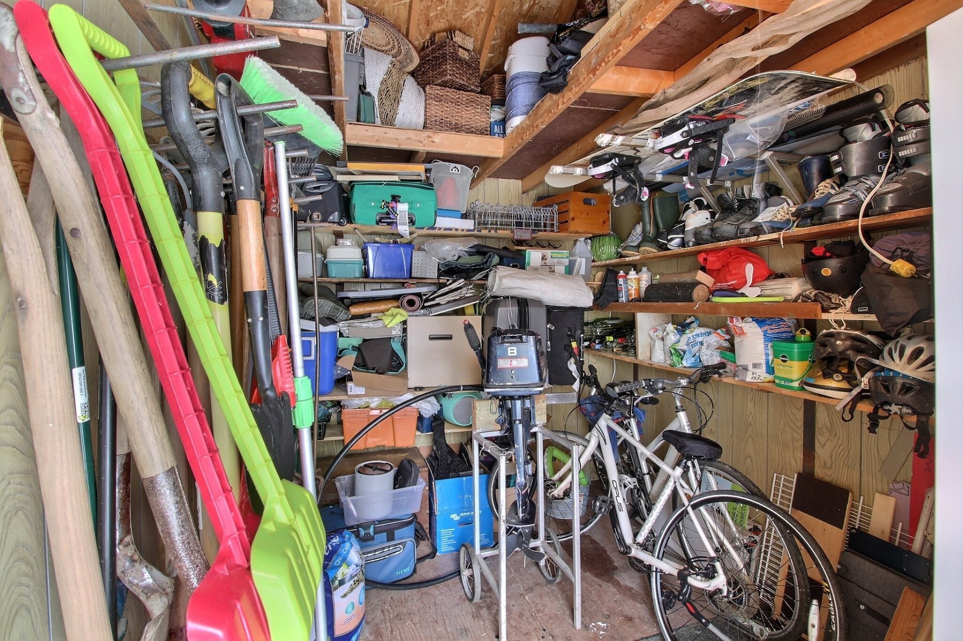 









30


Ch. du Domaine-du-Soleil-Levant

,
Stanstead - Canton,




QC
J1X0M9

