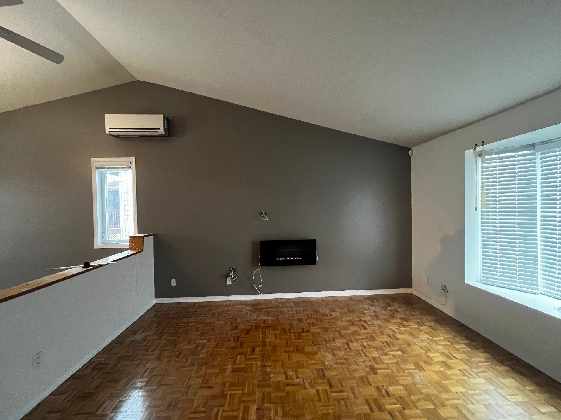 









2658


Av. de la Renaissance

,
Boisbriand,




QC
J7H1T9

