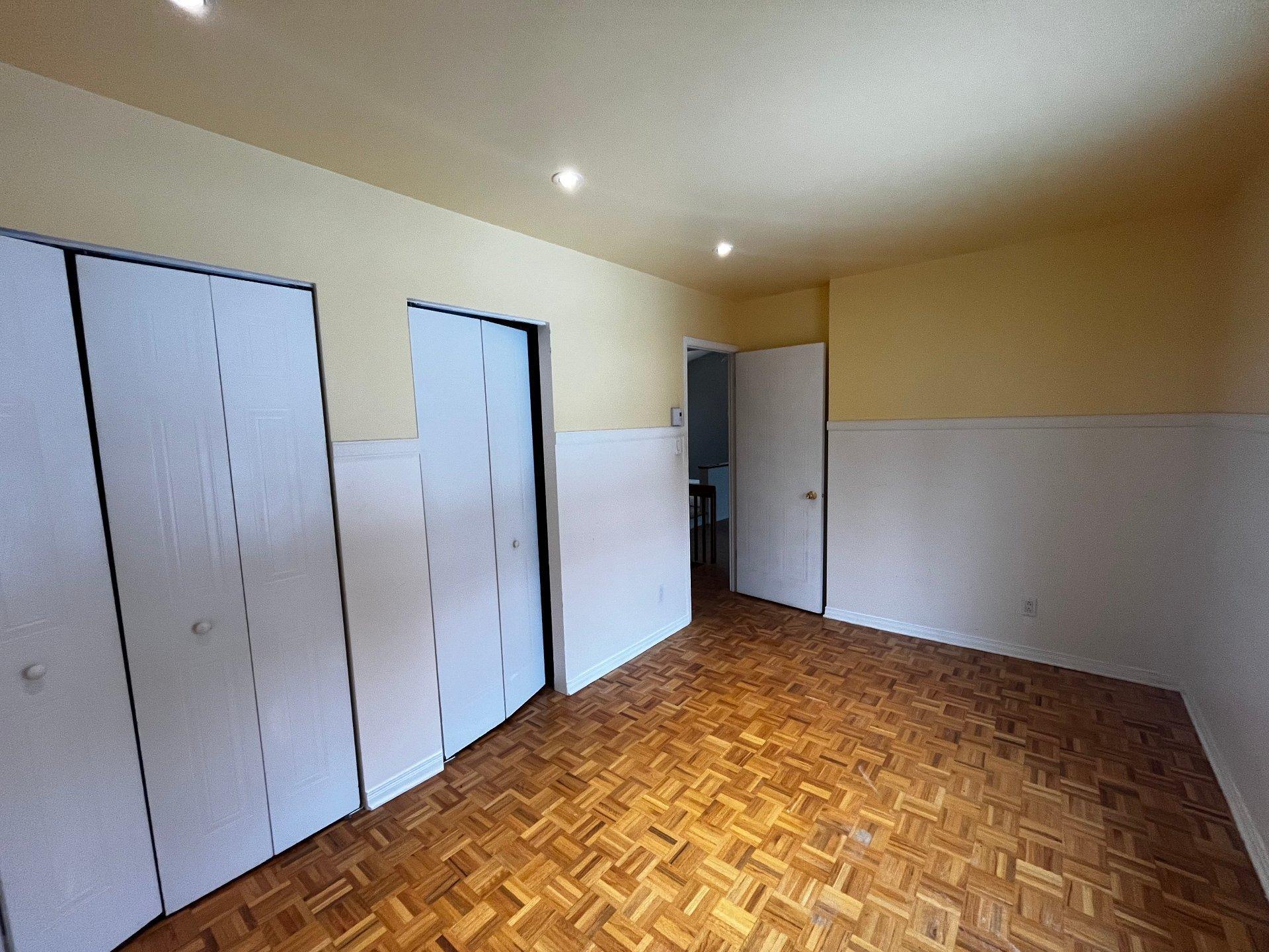 









2658


Av. de la Renaissance

,
Boisbriand,




QC
J7H1T9

