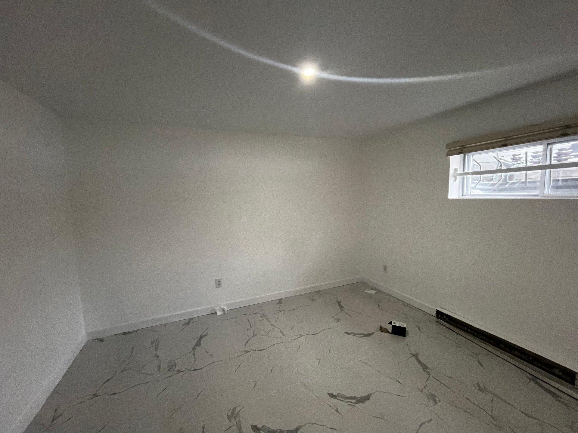 









2658


Av. de la Renaissance

,
Boisbriand,




QC
J7H1T9

