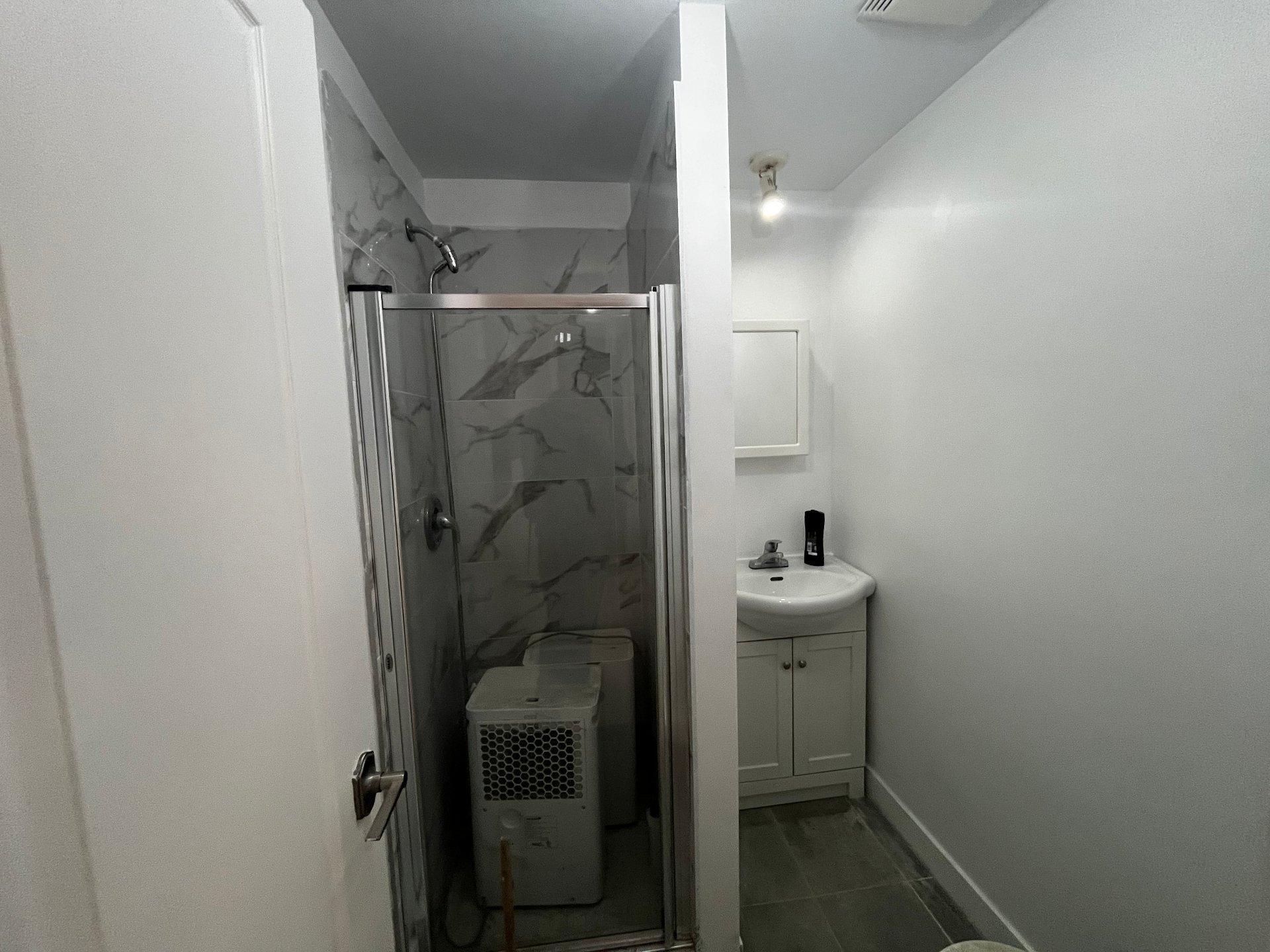 









2658


Av. de la Renaissance

,
Boisbriand,




QC
J7H1T9

