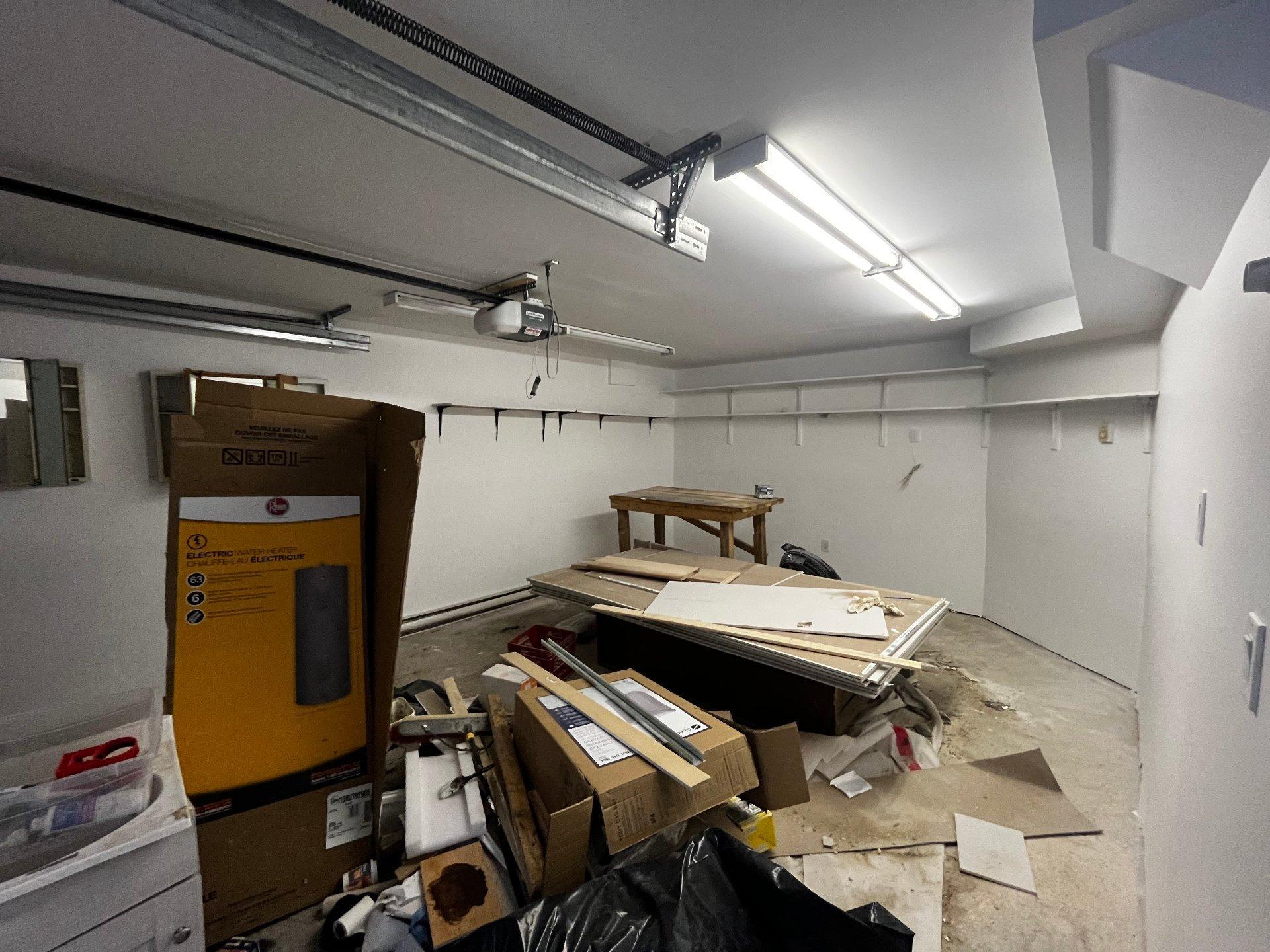 









2658


Av. de la Renaissance

,
Boisbriand,




QC
J7H1T9

