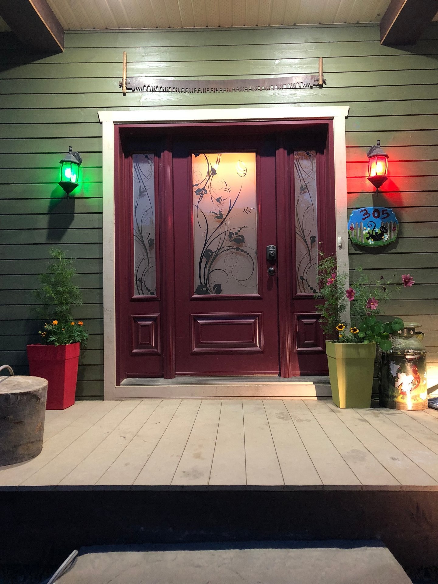 









305


Rue Laforest

,
Saint-Alphonse-Rodriguez,




QC
J0K1W0

