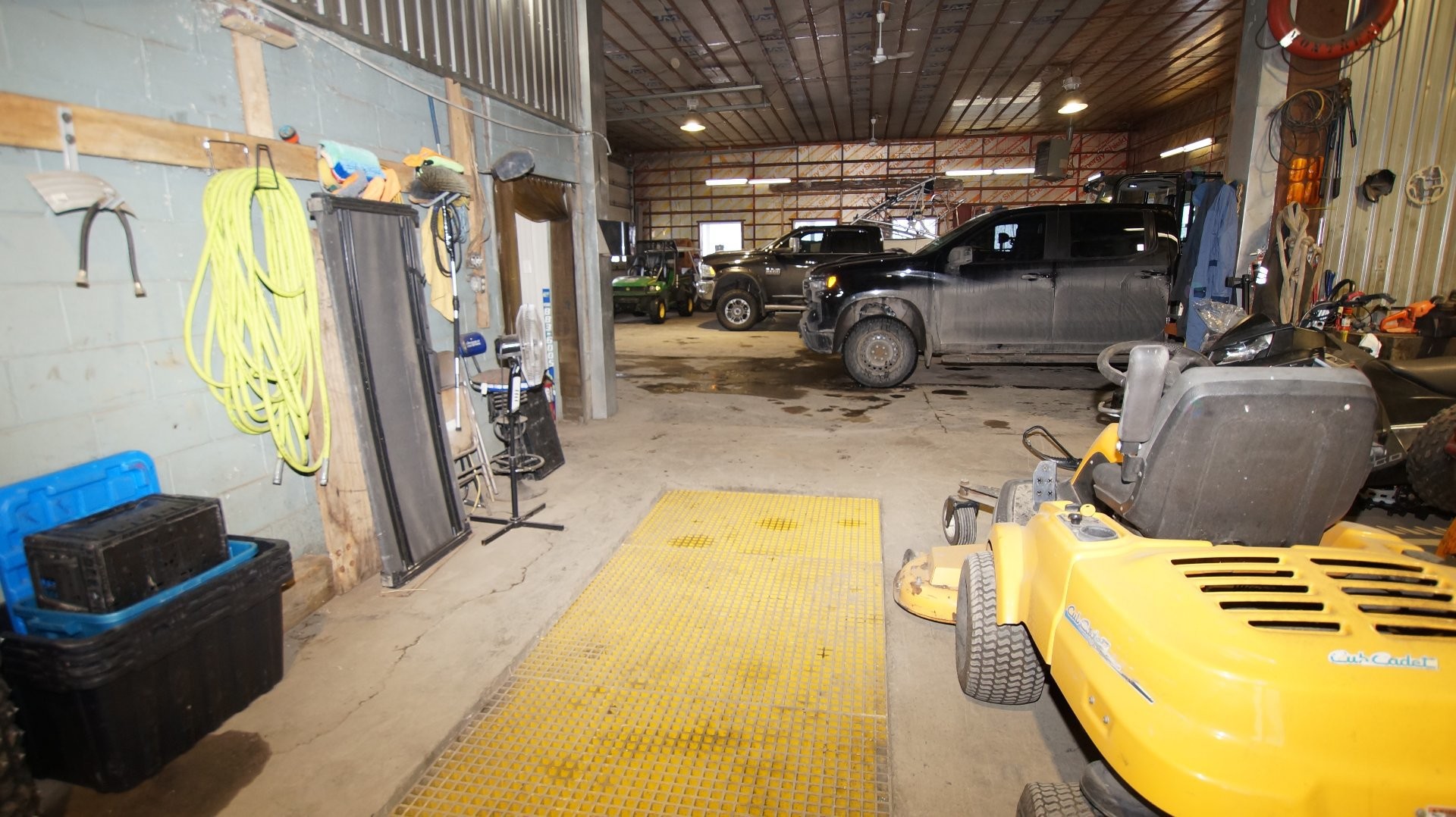 









305


Rue Laforest

,
Saint-Alphonse-Rodriguez,




QC
J0K1W0

