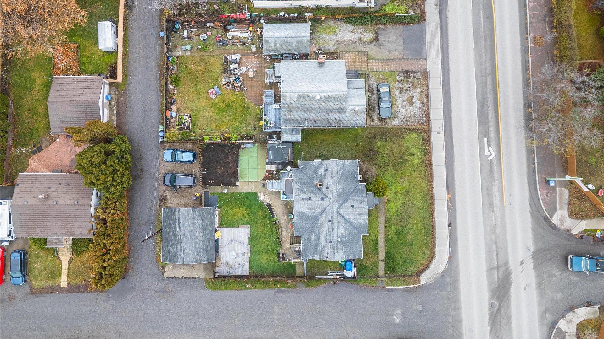 









2415


Pandosy

Street,
Kelowna,




BC
V1Y 1T7


