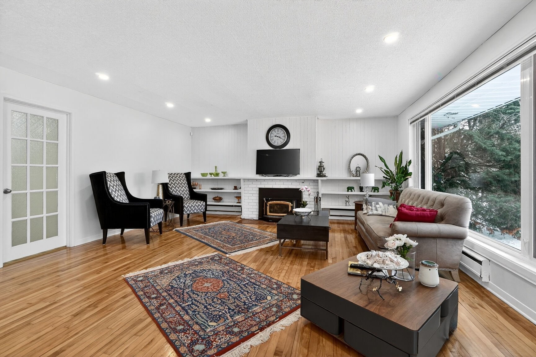 









14


Rue Sunny Acres

,
Baie-d'Urfé,




QC
H9X3B6

