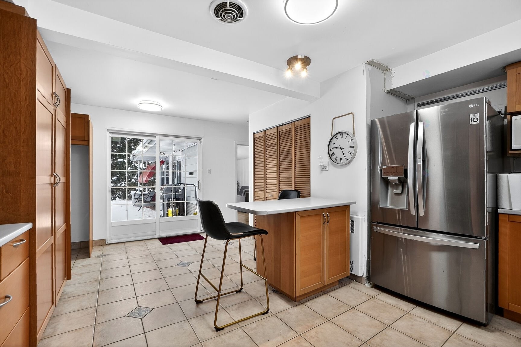 









14


Rue Sunny Acres

,
Baie-d'Urfé,




QC
H9X3B6

