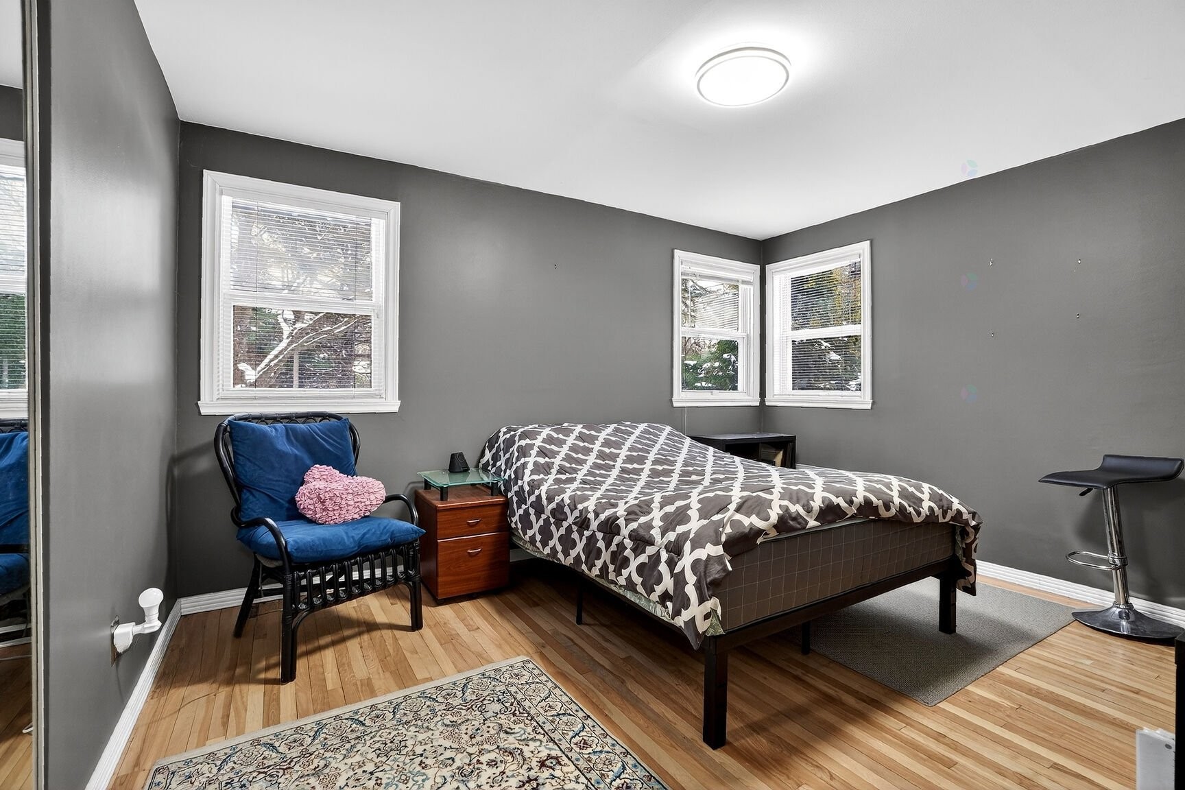 









14


Rue Sunny Acres

,
Baie-d'Urfé,




QC
H9X3B6

