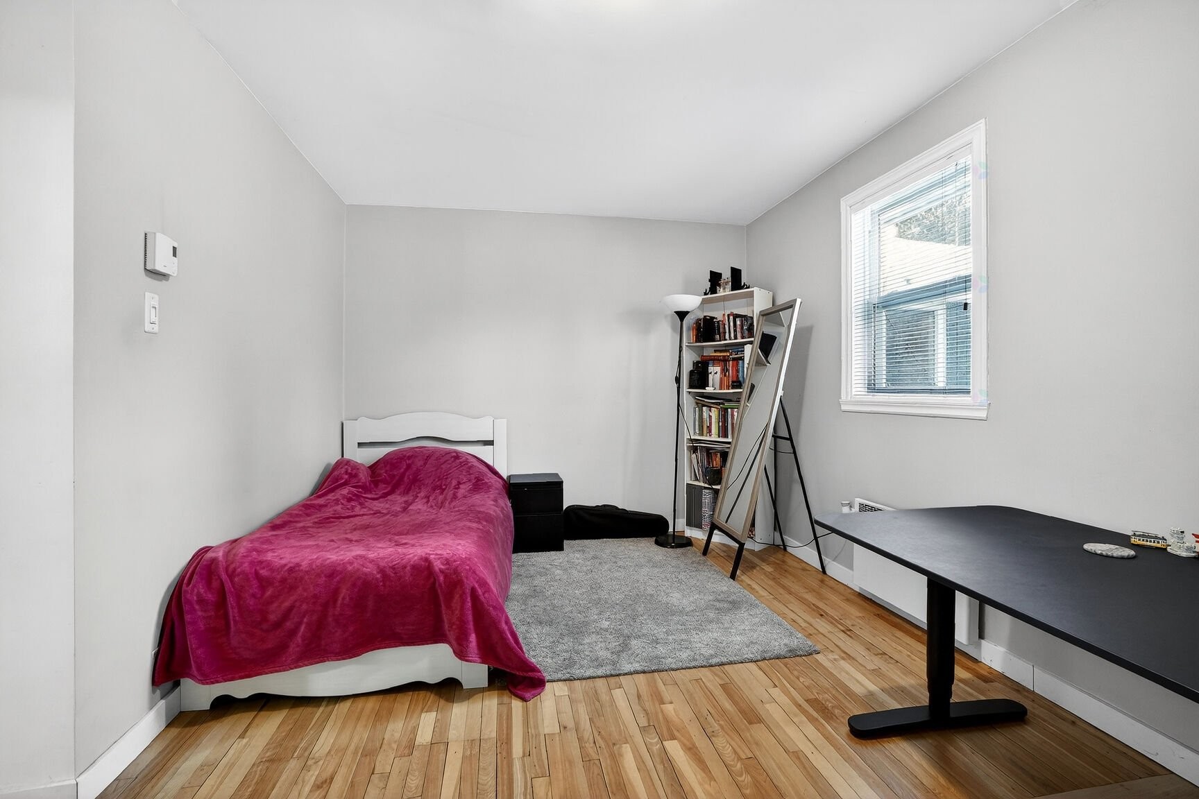 









14


Rue Sunny Acres

,
Baie-d'Urfé,




QC
H9X3B6

