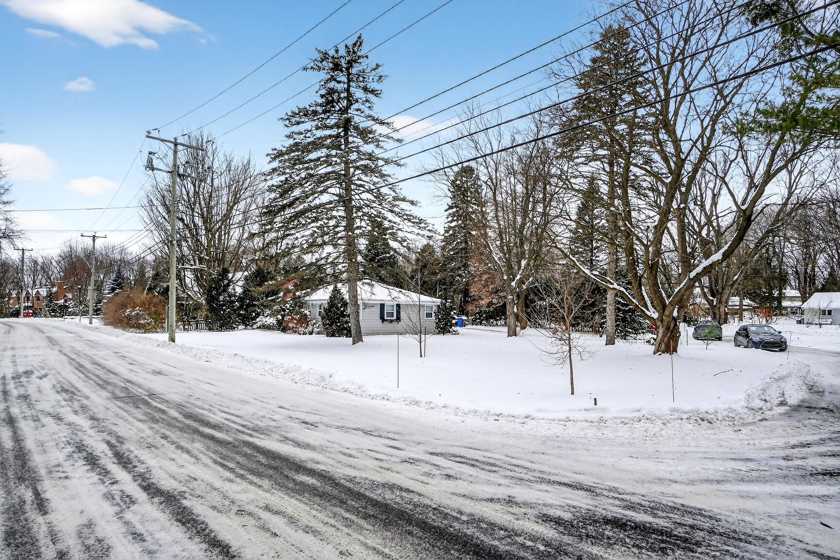 









14


Rue Sunny Acres

,
Baie-d'Urfé,




QC
H9X3B6

