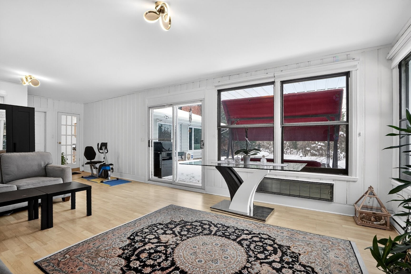 









14


Rue Sunny Acres

,
Baie-d'Urfé,




QC
H9X3B6

