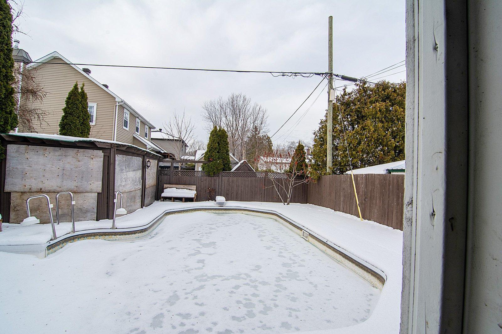 









165


Rue des Érables

,
Carignan,




QC
J3L1B1

