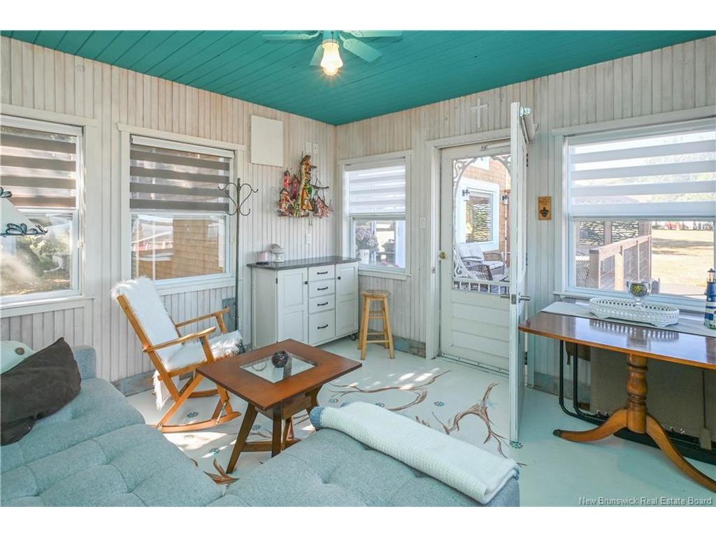 









245


Saint-Pierre E

BLVD,
Caraquet,




NB
E1W 1B1

