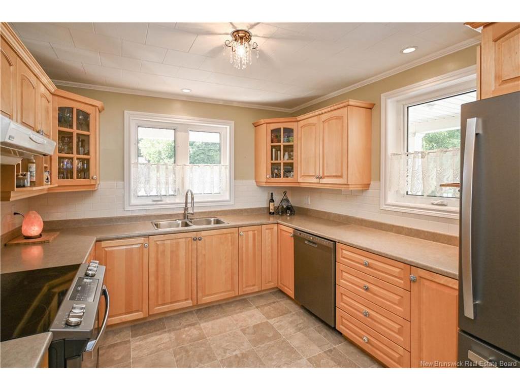 









245


Saint-Pierre E

BLVD,
Caraquet,




NB
E1W 1B1

