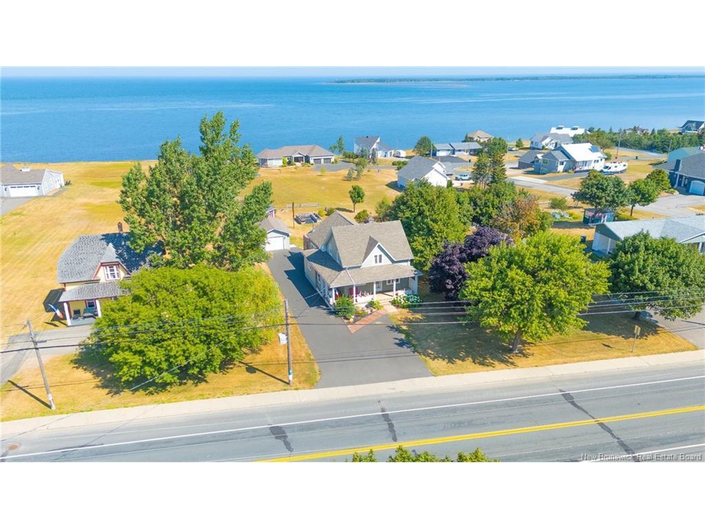 









245


Saint-Pierre E

BLVD,
Caraquet,




NB
E1W 1B1

