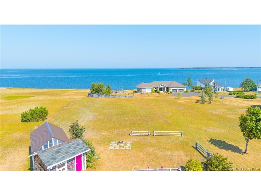 









245


Saint-Pierre E

BLVD,
Caraquet,




NB
E1W 1B1

