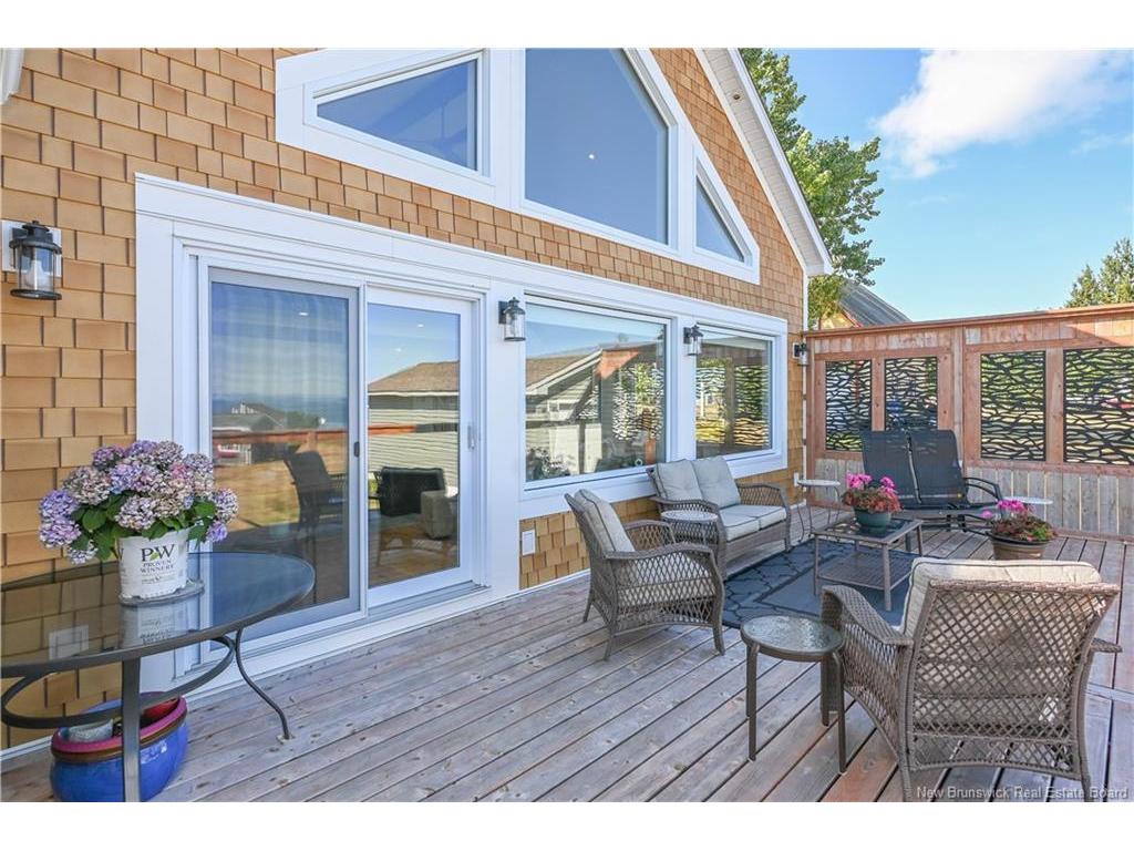 









245


Saint-Pierre E

BLVD,
Caraquet,




NB
E1W 1B1

