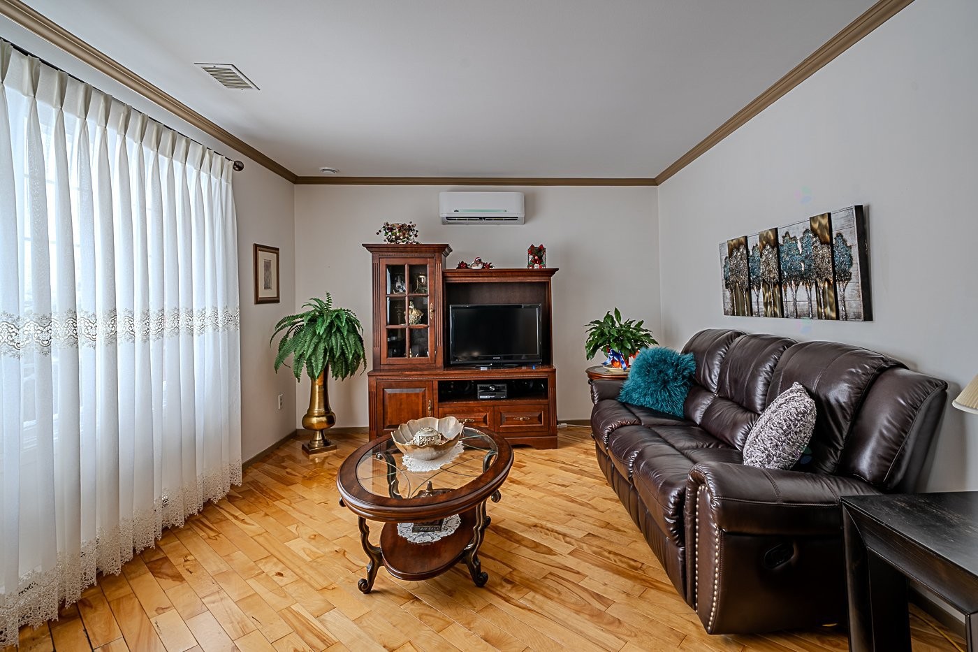 









124


Rue Poitras

,
Val-des-Sources,




QC
J1T3Z2


