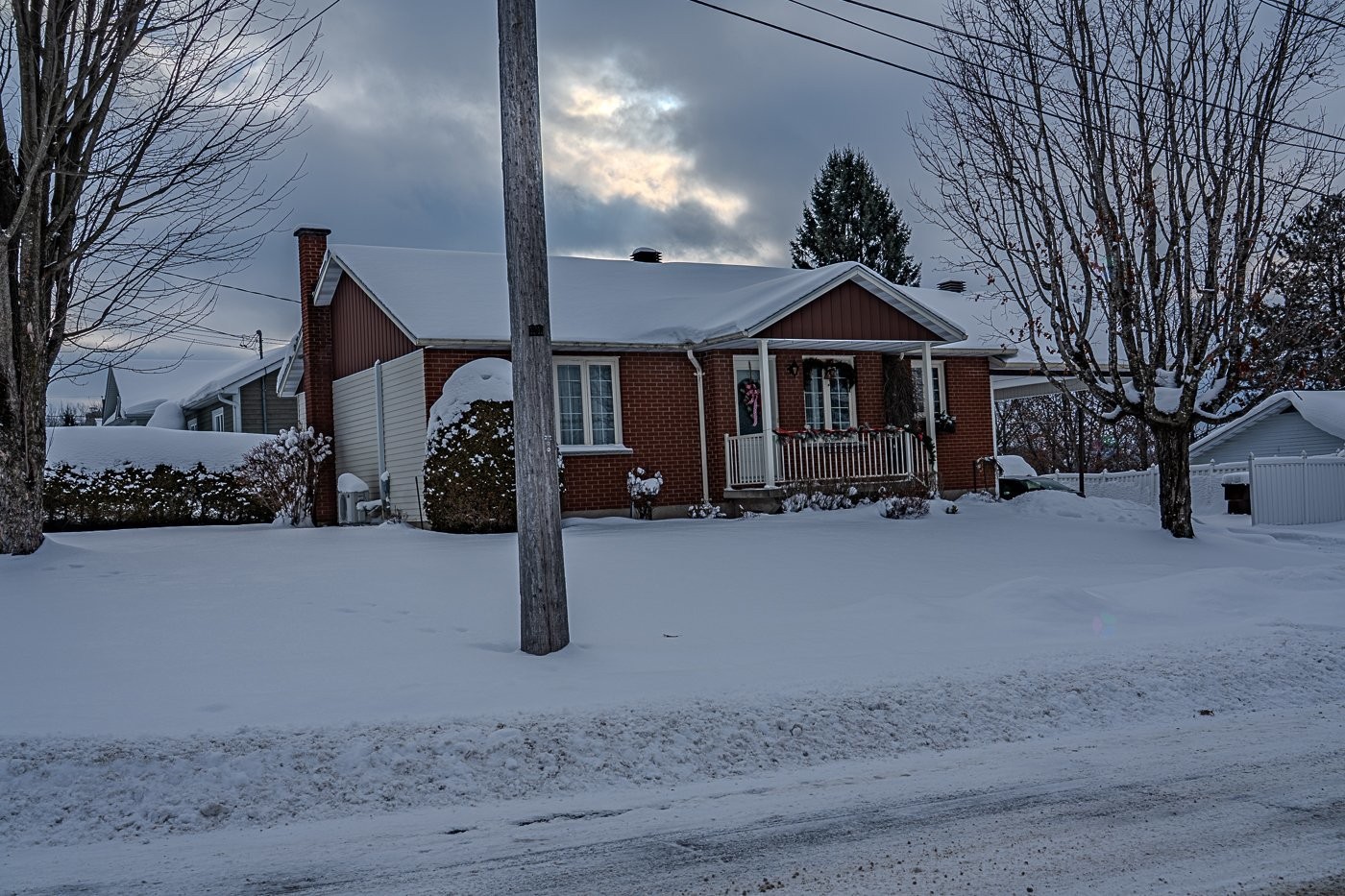 









124


Rue Poitras

,
Val-des-Sources,




QC
J1T3Z2

