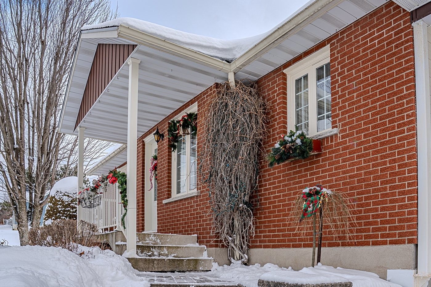 









124


Rue Poitras

,
Val-des-Sources,




QC
J1T3Z2


