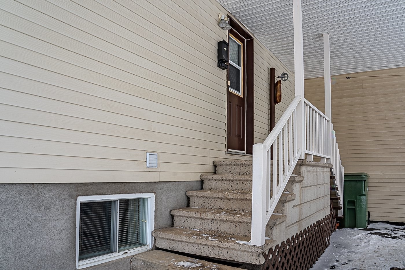 









124


Rue Poitras

,
Val-des-Sources,




QC
J1T3Z2

