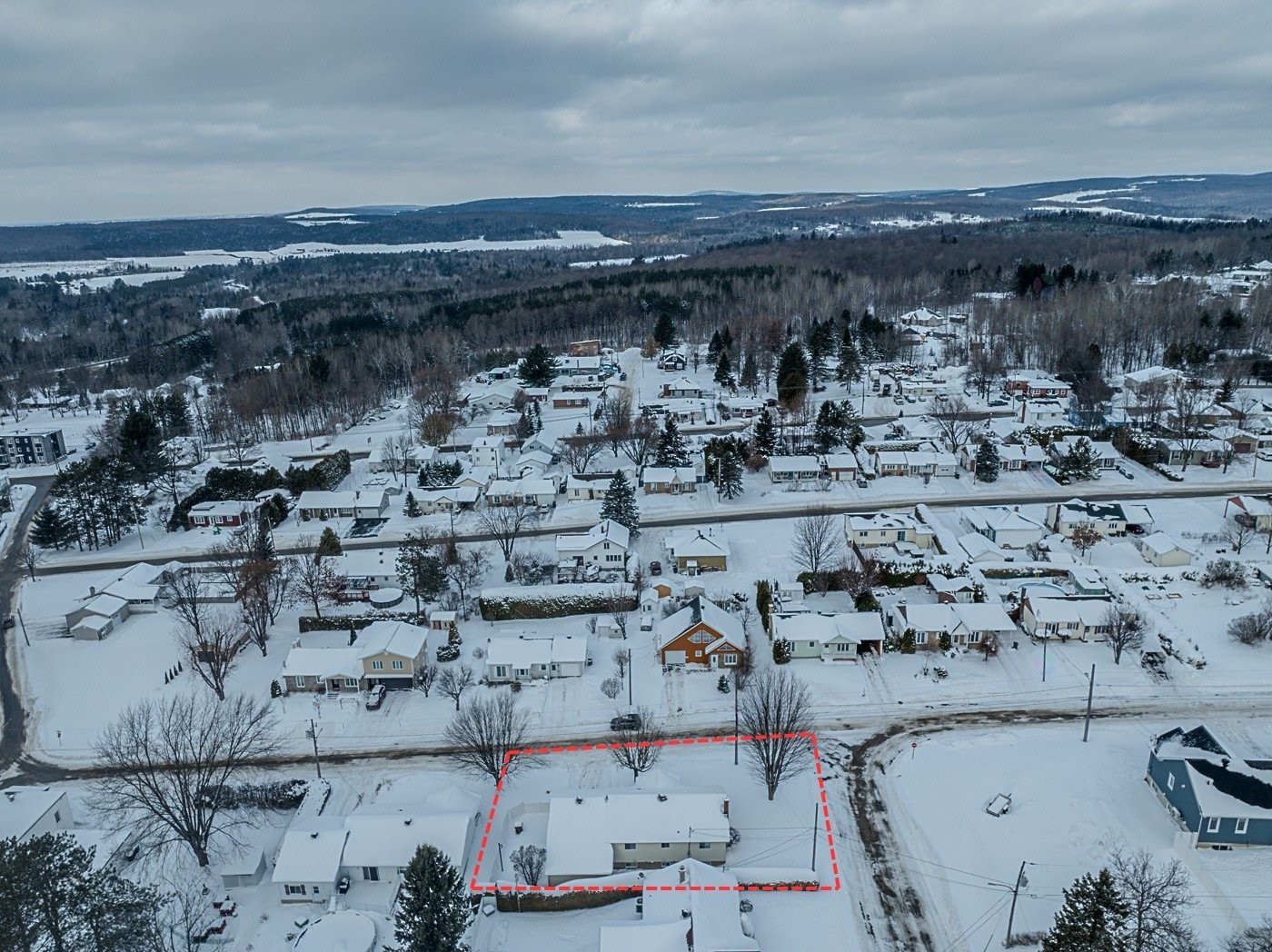 









124


Rue Poitras

,
Val-des-Sources,




QC
J1T3Z2

