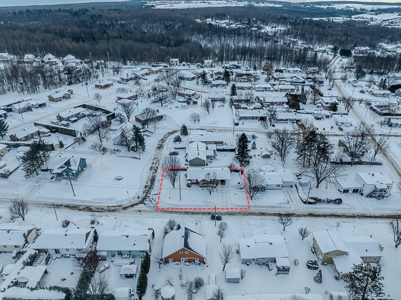 









124


Rue Poitras

,
Val-des-Sources,




QC
J1T3Z2

