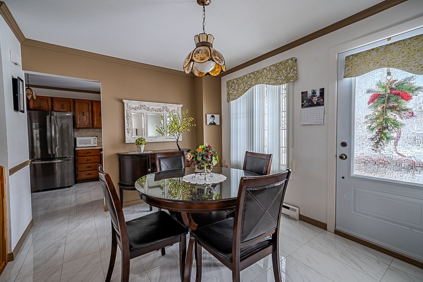 









124


Rue Poitras

,
Val-des-Sources,




QC
J1T3Z2

