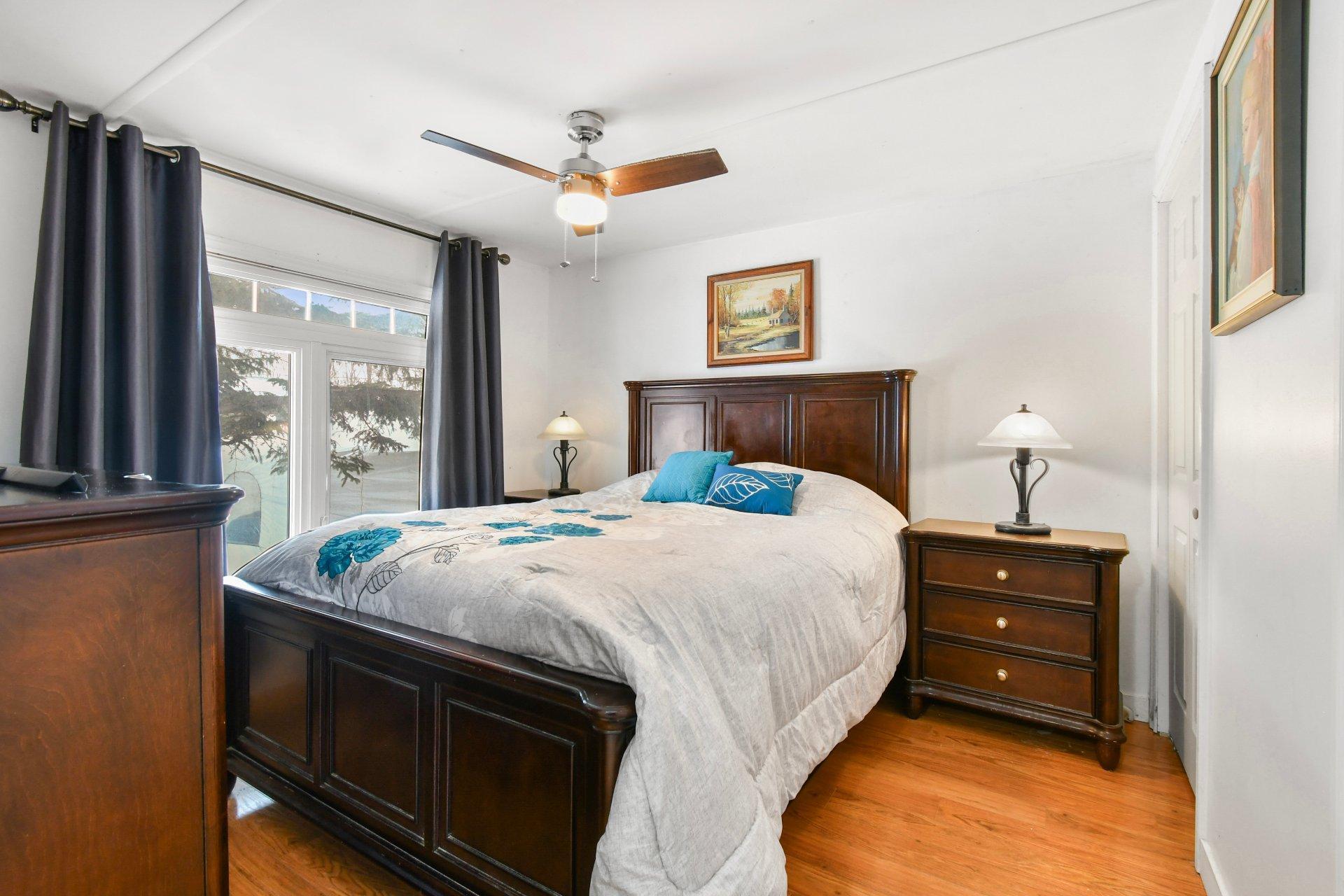 









4


5e Avenue S.

,
Saint-Mathieu,




QC
J0L2H0

