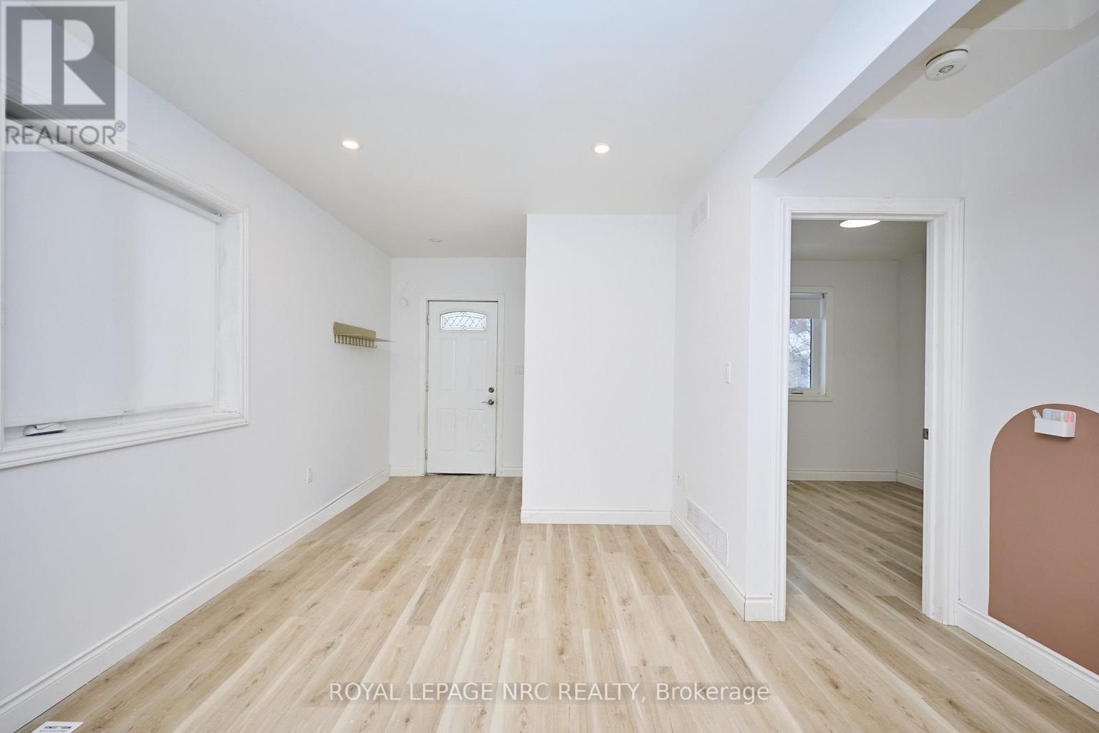 












29 TRAPNELL STREET

,
St. Catharines (E. Chester),




Ontario
L2R1B1

