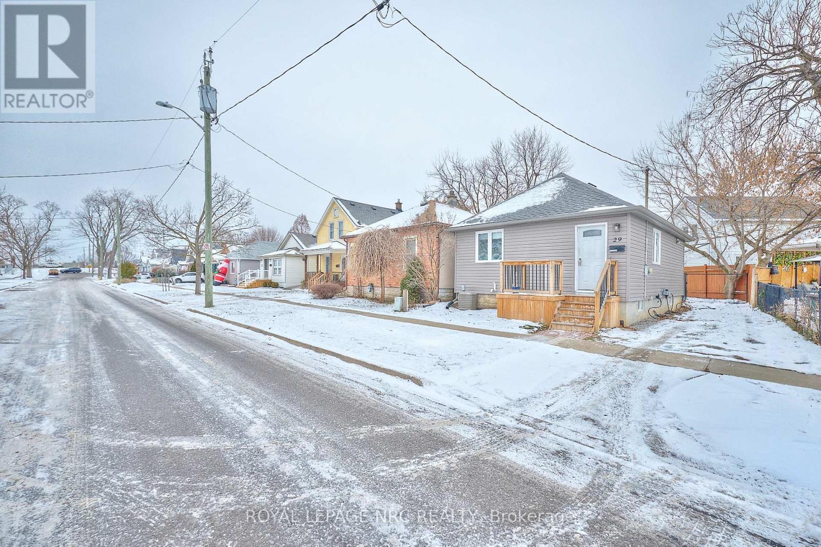 












29 TRAPNELL STREET

,
St. Catharines (E. Chester),




Ontario
L2R1B1

