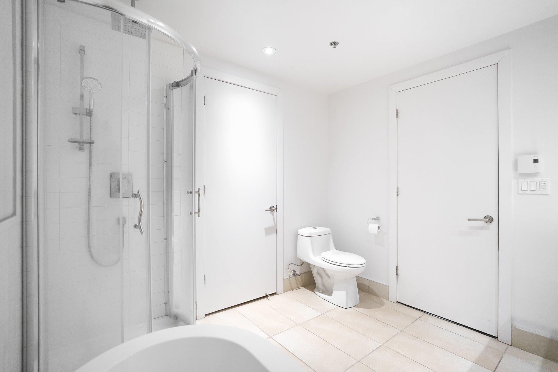 









1199


Rue Bishop

, 806,
Montréal (Ville-Marie),




QC
H3G2E3

