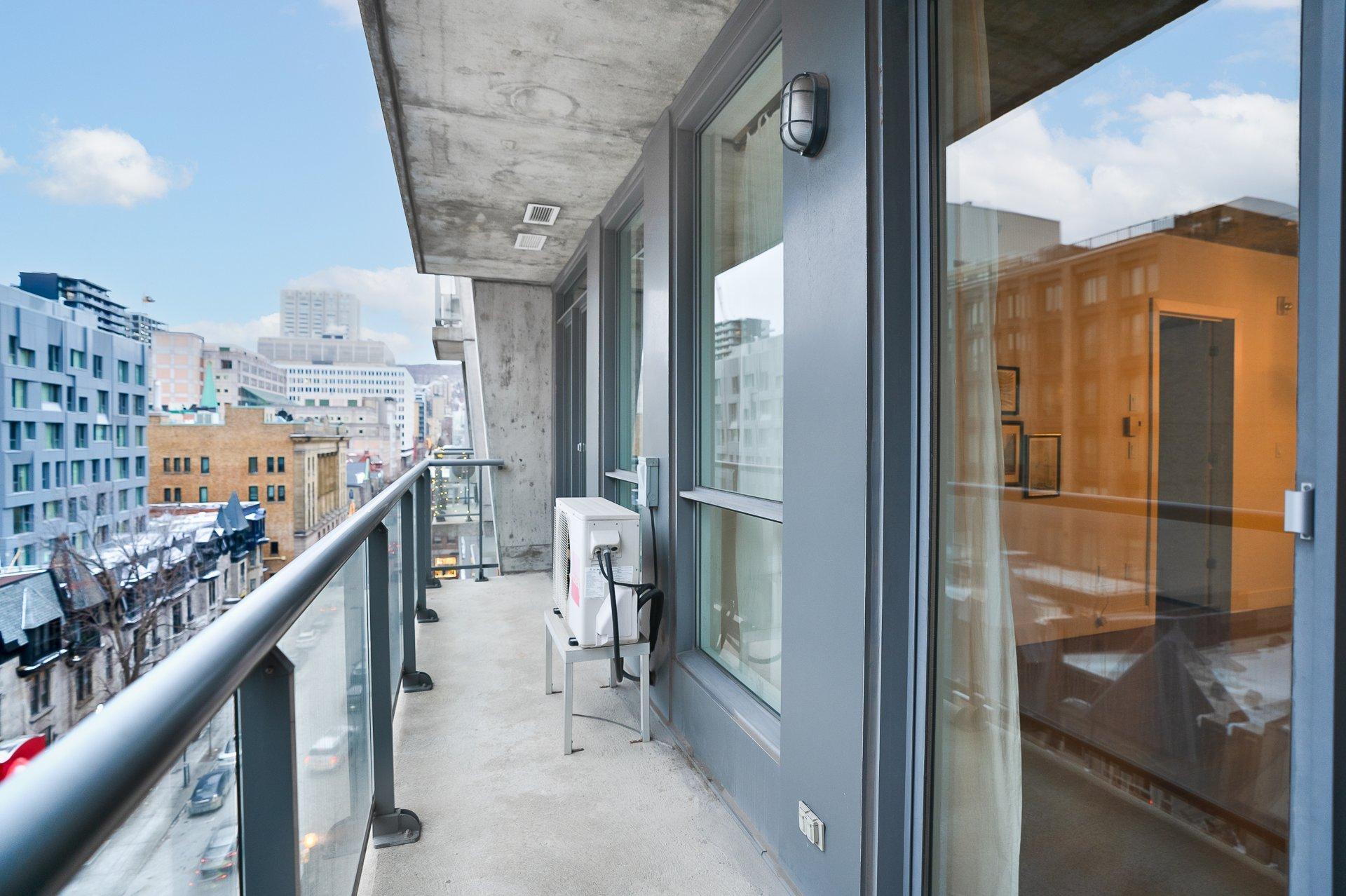 









1199


Rue Bishop

, 806,
Montréal (Ville-Marie),




QC
H3G2E3

