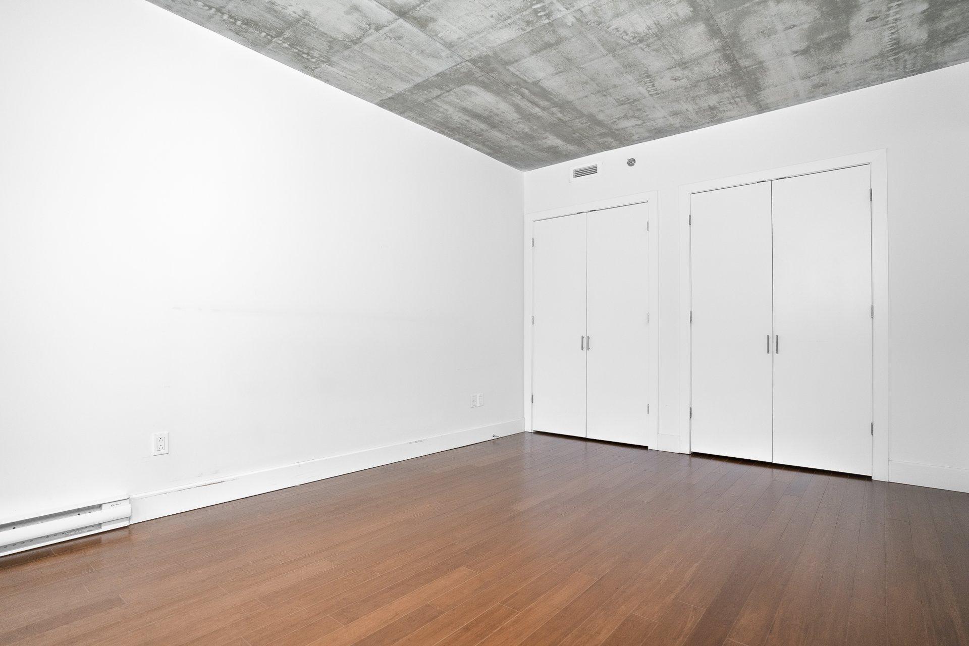 









1199


Rue Bishop

, 806,
Montréal (Ville-Marie),




QC
H3G2E3

