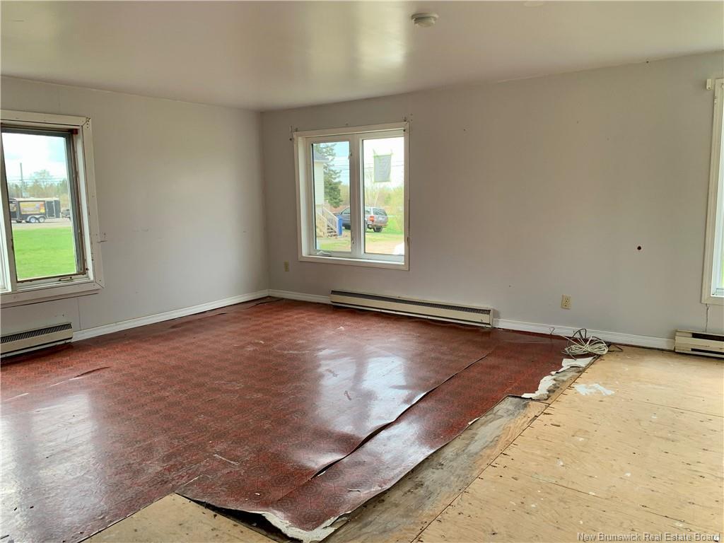 









3787


Main

,
Belledune,




NB
E8G 2K2

