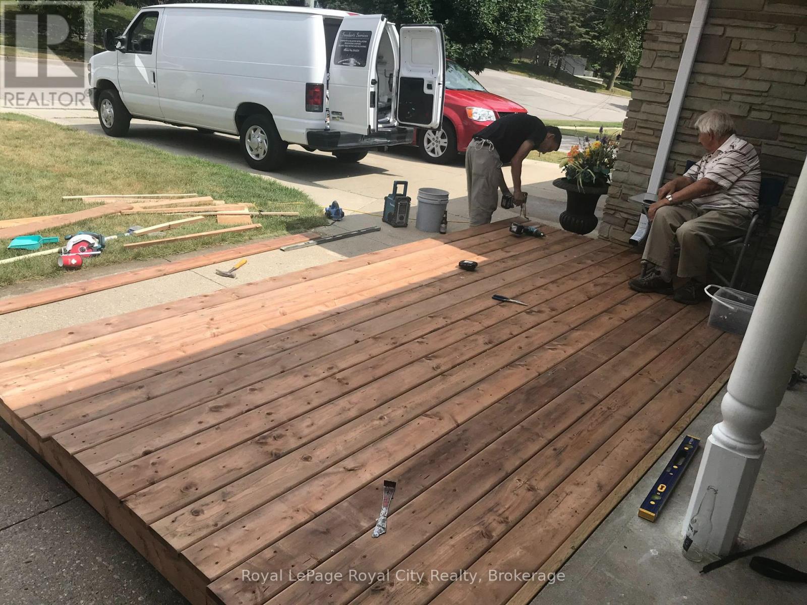 












78 CALLANDER DRIVE

,
Guelph (General Hospital),




Ontario
N1E4H8

