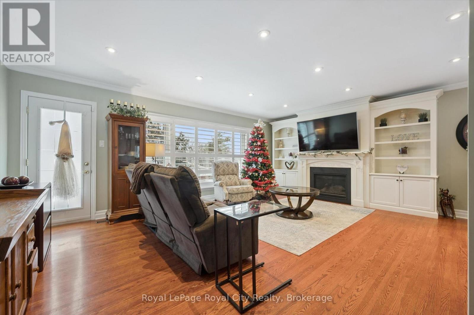 












78 CALLANDER DRIVE

,
Guelph (General Hospital),




Ontario
N1E4H8

