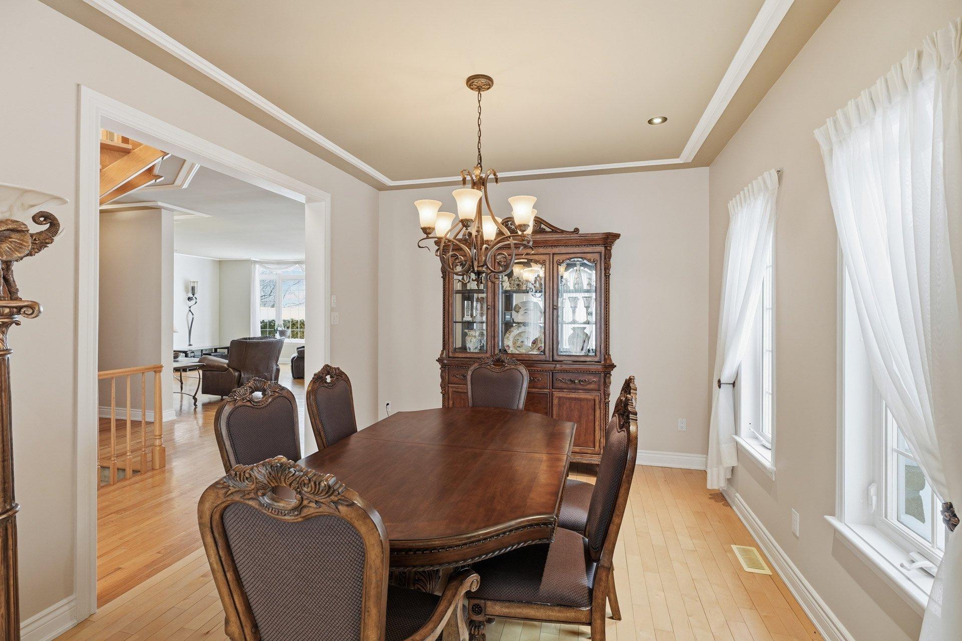 









21


Rue de l'Anse-aux-Bateaux

,
Gatineau (Hull),




QC
J8Z3P3

