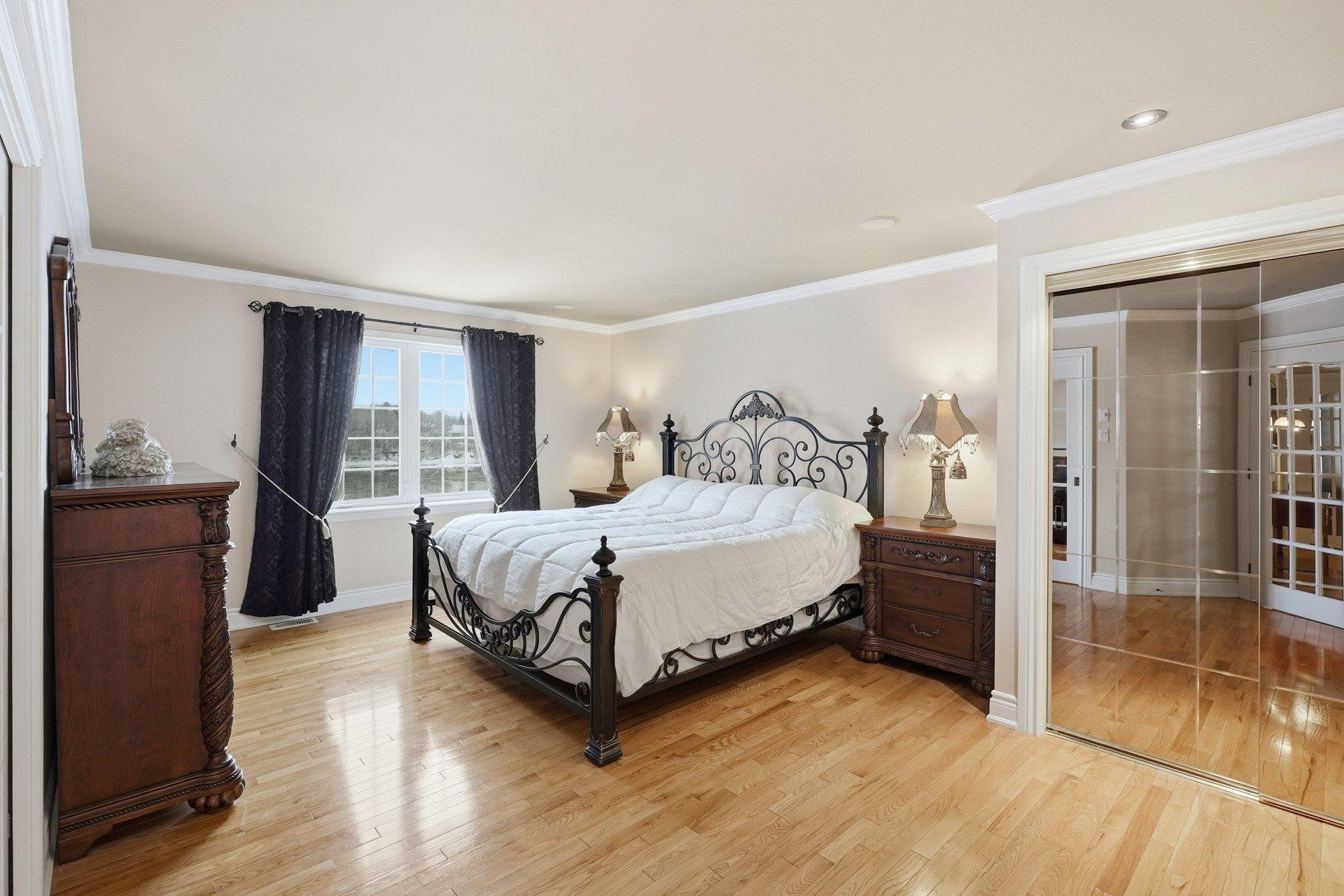 









21


Rue de l'Anse-aux-Bateaux

,
Gatineau (Hull),




QC
J8Z3P3

