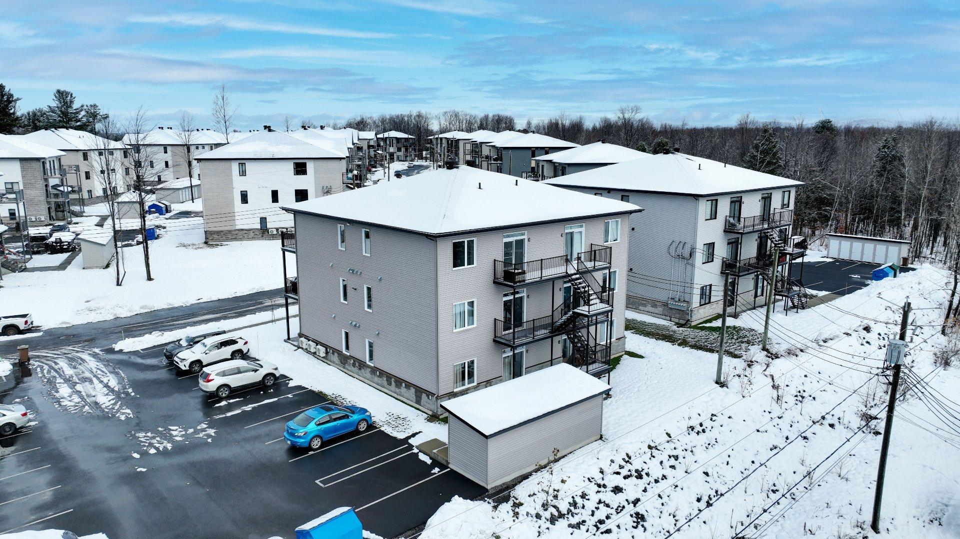 









179


Rue de Toronto

,
Cowansville,




QC
J2K3H3

