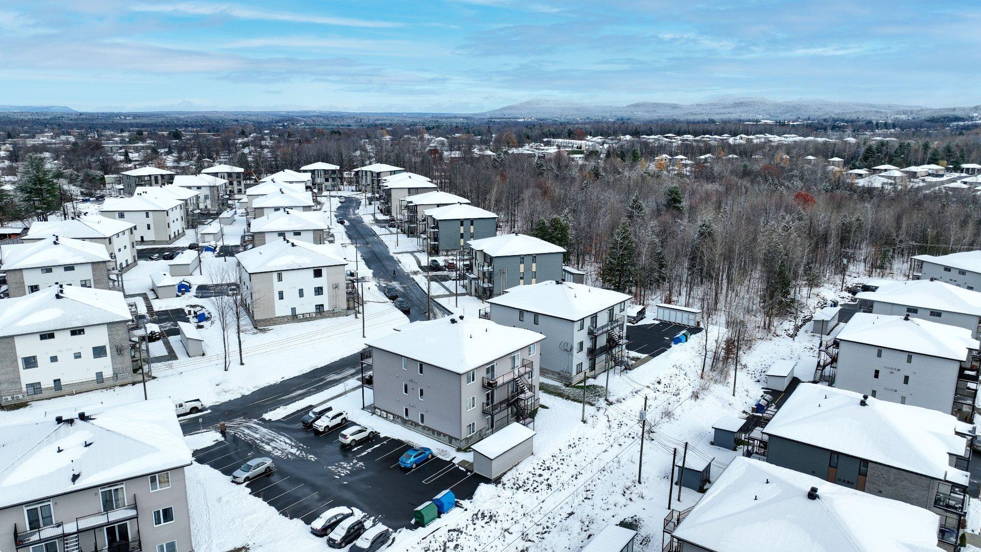 









179


Rue de Toronto

,
Cowansville,




QC
J2K3H3

