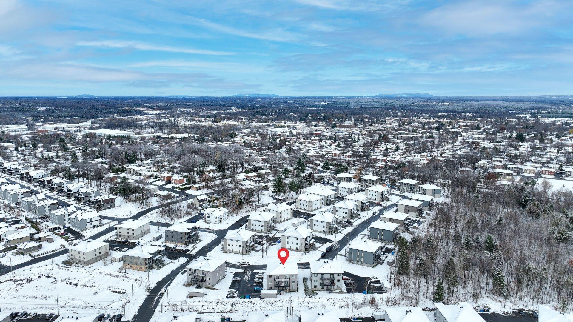 









179


Rue de Toronto

,
Cowansville,




QC
J2K3H3

