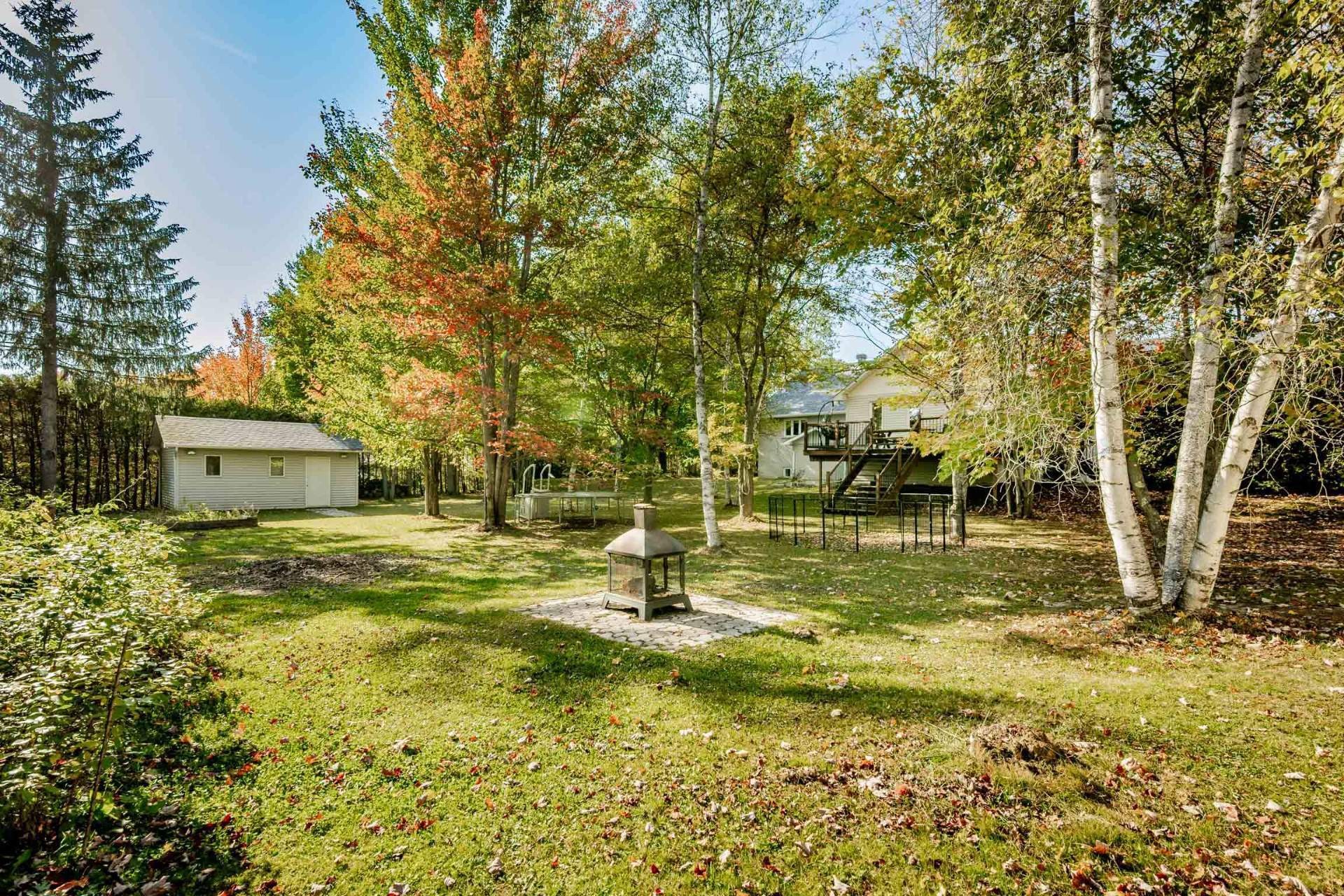 









850


Av. du Parc

,
Sherbrooke (Brompton/Rock Forest/Saint-Élie/Deauville),




QC
J1N3N8

