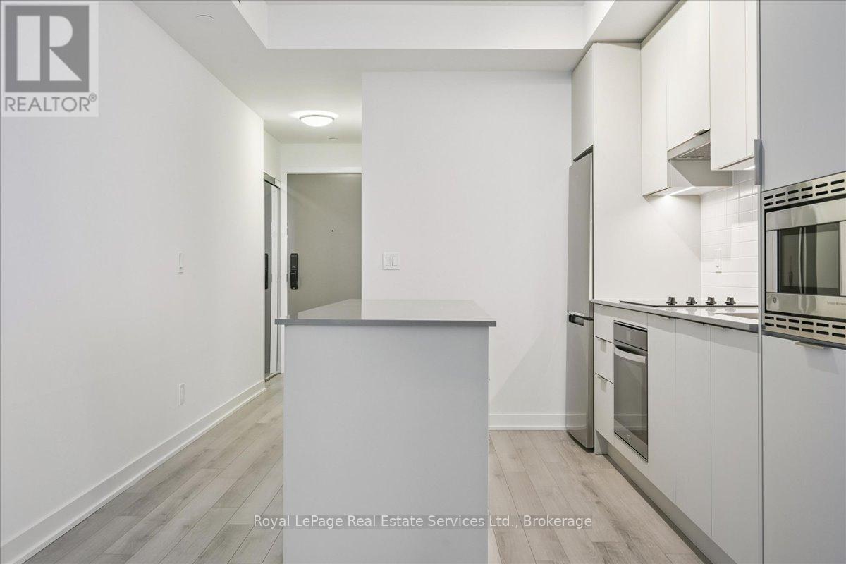 












910B - 3071 TRAFALGAR ROAD

,
Oakville (JM Joshua Meadows),




Ontario
L6H8C6

