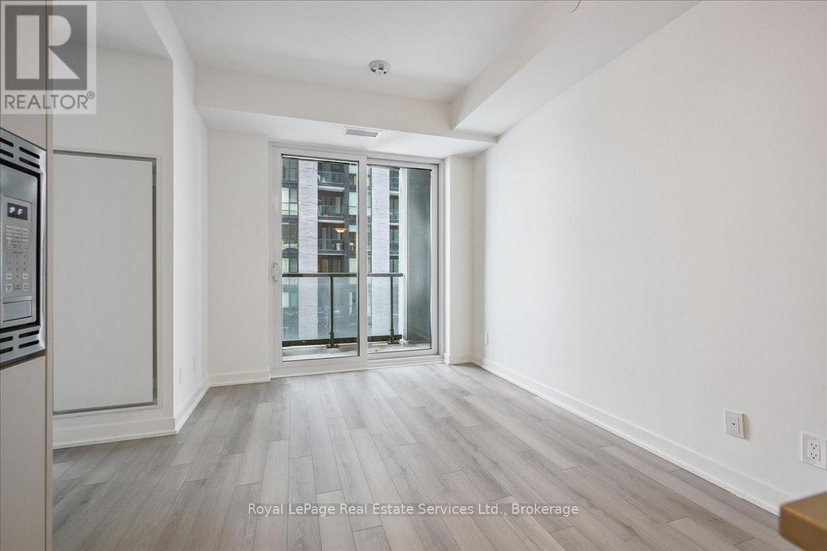 












910B - 3071 TRAFALGAR ROAD

,
Oakville (JM Joshua Meadows),




Ontario
L6H8C6

