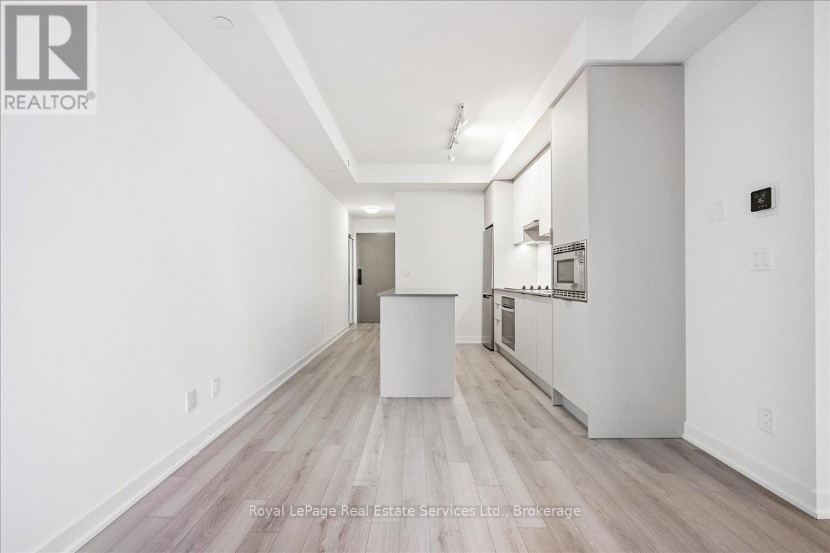 












910B - 3071 TRAFALGAR ROAD

,
Oakville (JM Joshua Meadows),




Ontario
L6H8C6

