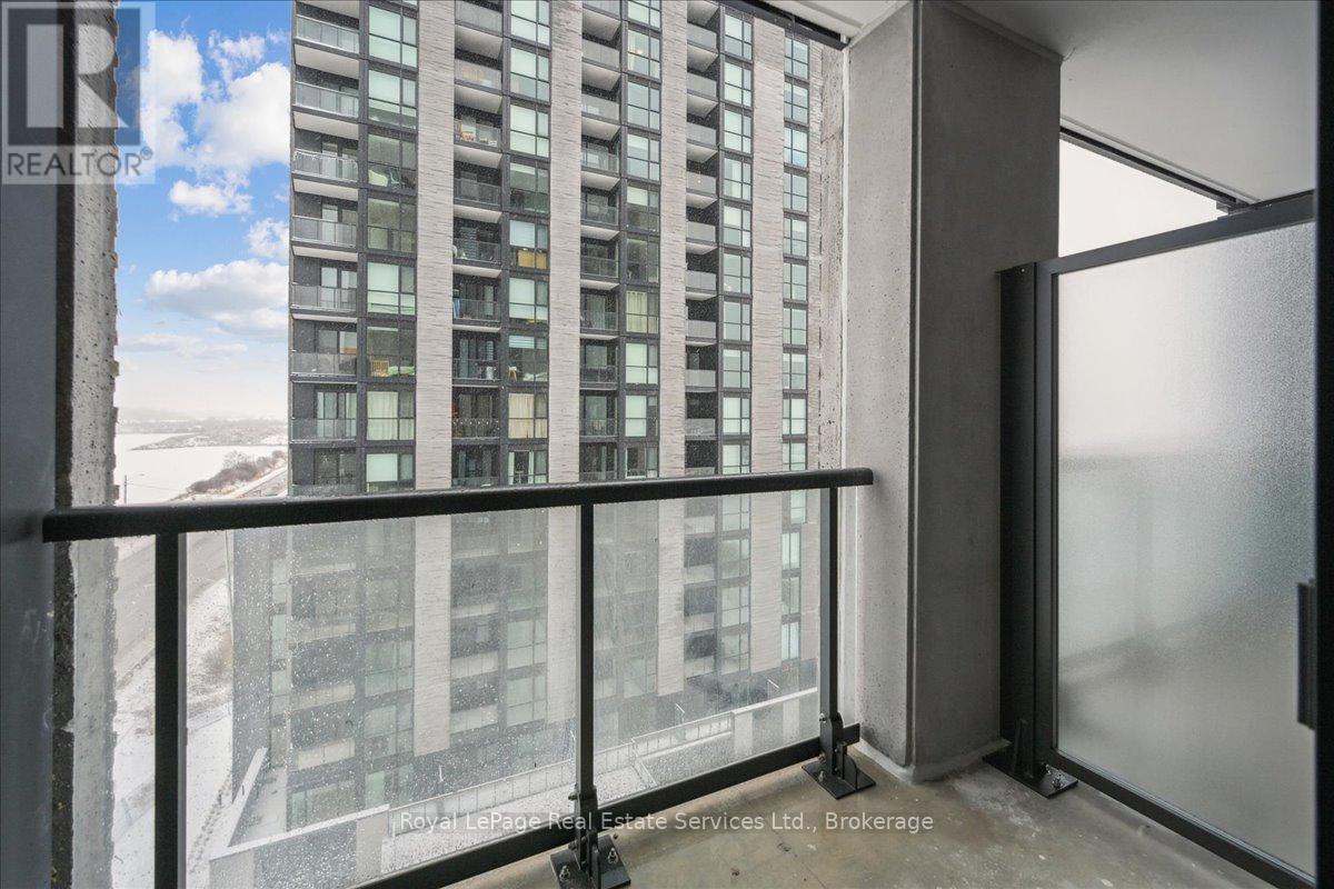 












910B - 3071 TRAFALGAR ROAD

,
Oakville (JM Joshua Meadows),




Ontario
L6H8C6

